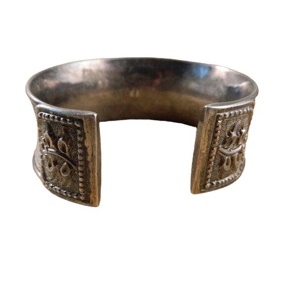 Huge Sterling Silver Wide Cuff Bracelet Bangle - Picture 3 of 9